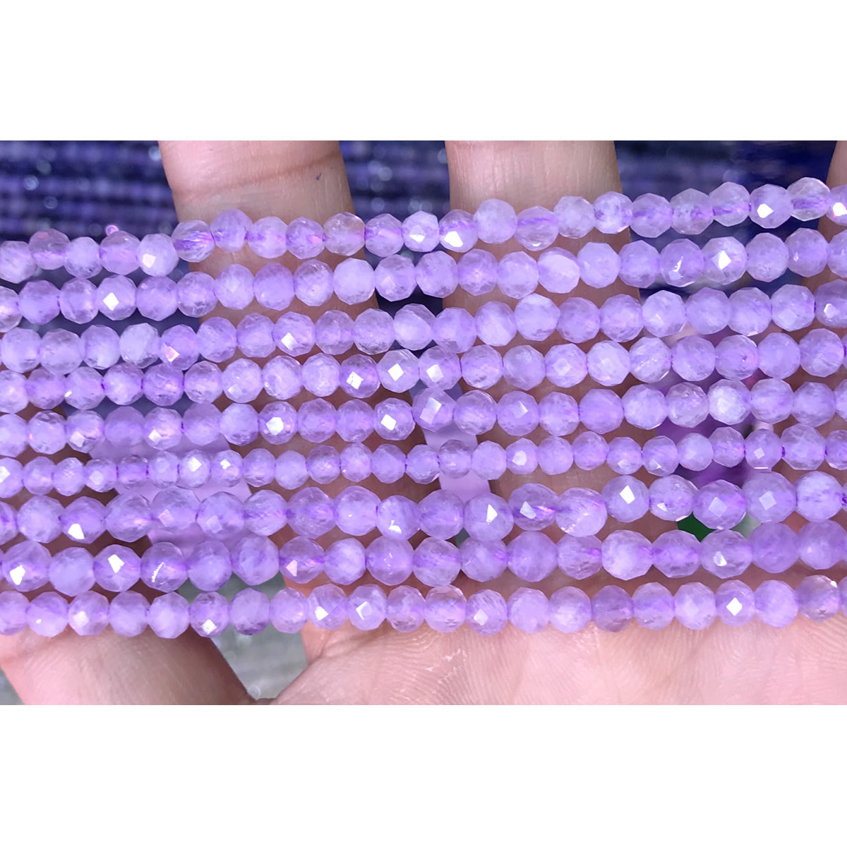 CTG309 Lavender Amethyst Beads Faceted Round 4mm 15" Strand